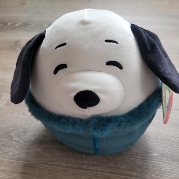 Snoopy Peanuts 8 inch Squishmallow Holiday Christmas Puffer coat NWT - Picture 1 of 4